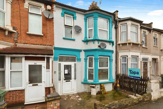Knotts Green Road, London, E10, photo 3