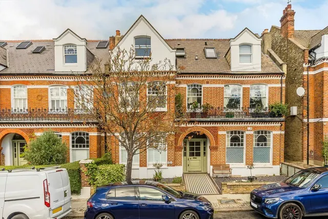 Hillbury Road, SW17, photo 1