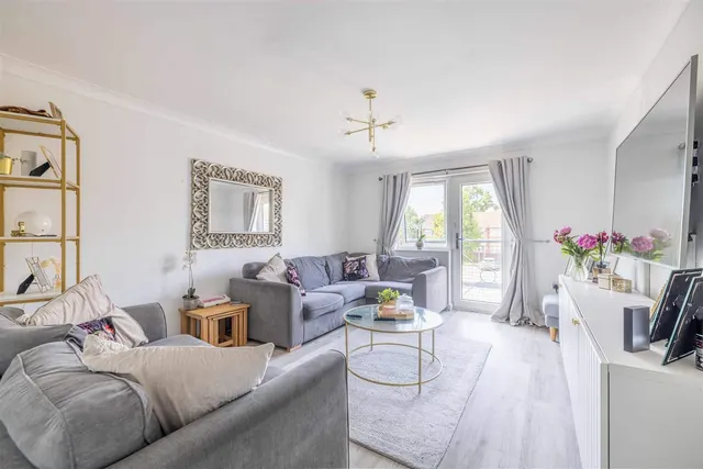 Photo 2 — Spitfire Close, Slough, SL3 8GY