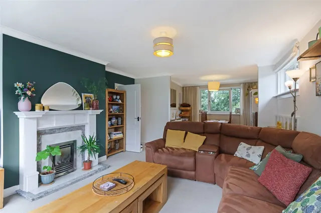 Photo 2 — Cleveden Place, Kelvindale, Glasgow, G12
