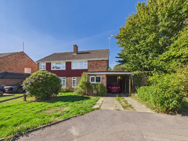 Beech Road, Horsham, photo 1