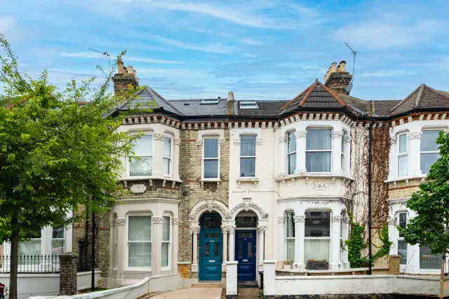 London, SW11, photo 1