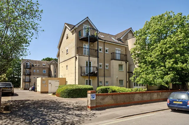 Hulse Road, Southampton, SO15, photo 1