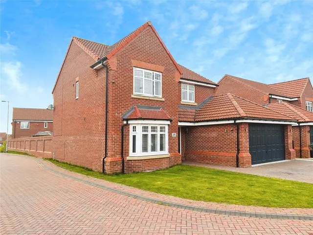 Waddington Drive, Snaith, Goole, DN14, photo 1