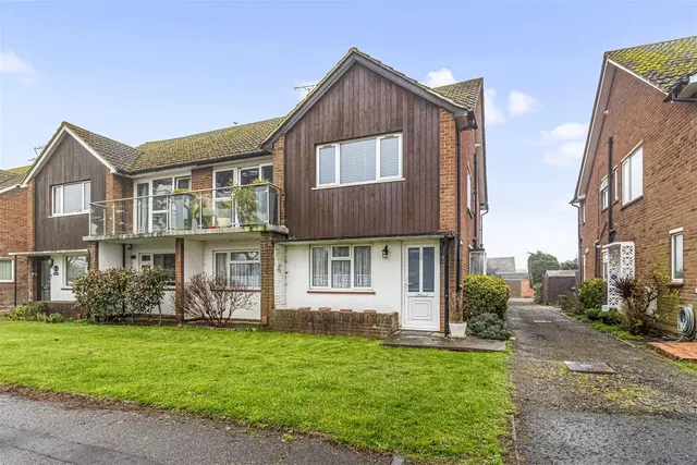 Goring Road, Goring-By-Sea, Worthing, photo 1
