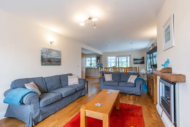 Spacious Family Home in Brancaster St, photo 2