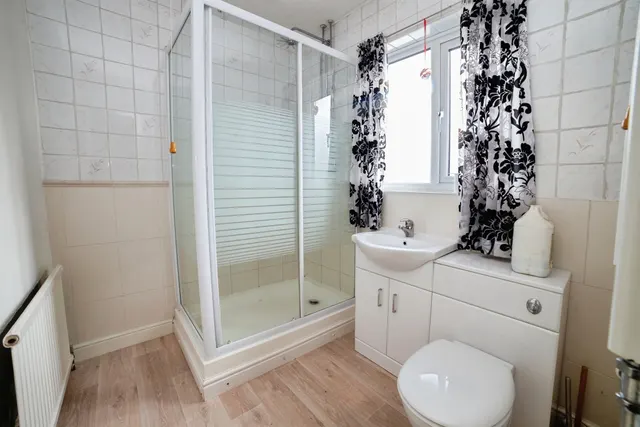 Shakespeare Drive, Alfreton, DE55, photo 3