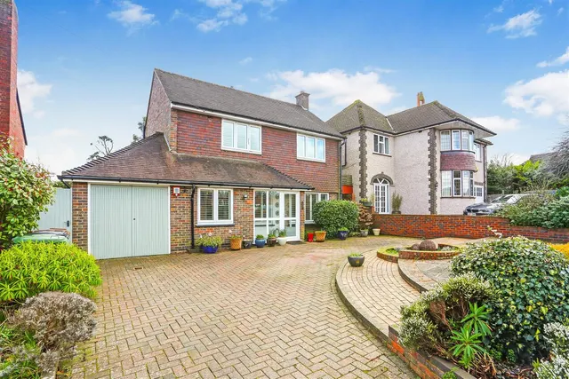 Westcott Way, Cheam, SM2 7JY, photo 1