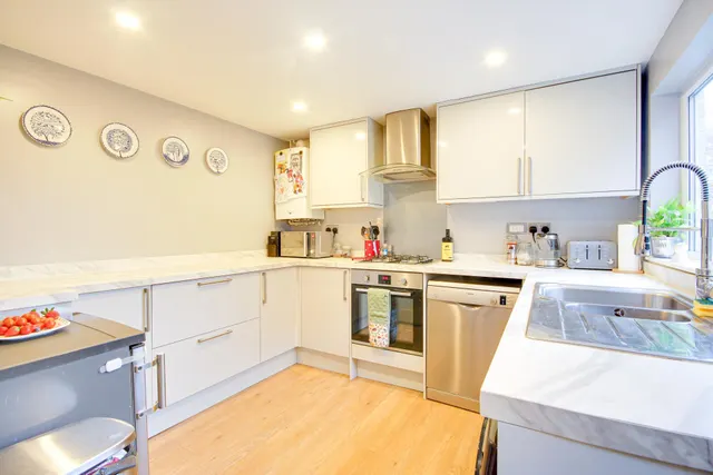 Photo 3 — Elmbridge Road, Elmbridge, Gloucester, GL2