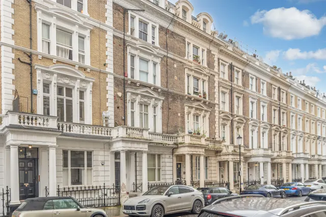 Flat 8, 30 Clanricarde Gardens, London, photo 1