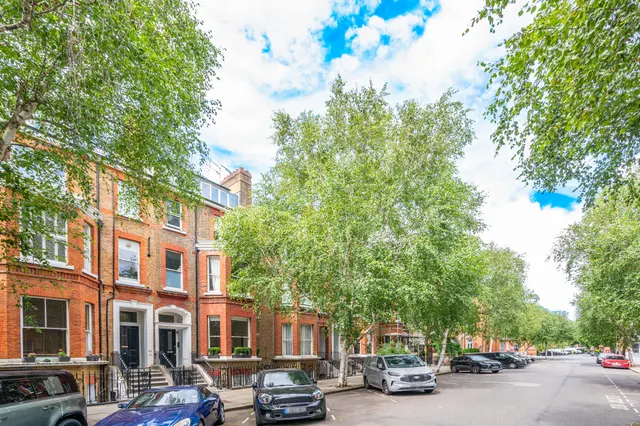 27A Castellain Road, London, photo 1