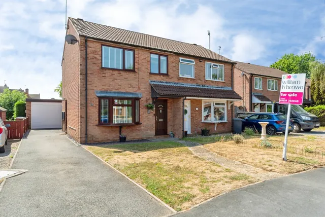 Ambleside Close, Sleaford, photo 1