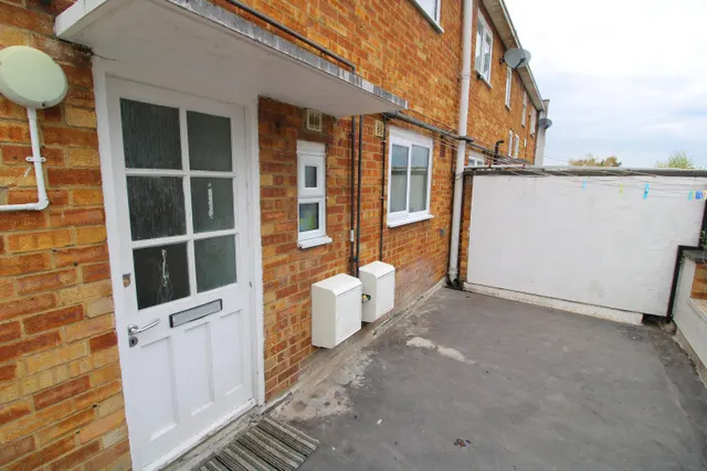 Hampden Road, Maidenhead, SL6, photo 3