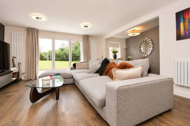 Photo 2 — Crescent Lodge, Overstone, Northampton, NN6 0SR