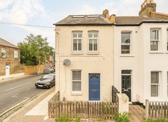 Khartoum Road, Tooting, SW17, photo 1