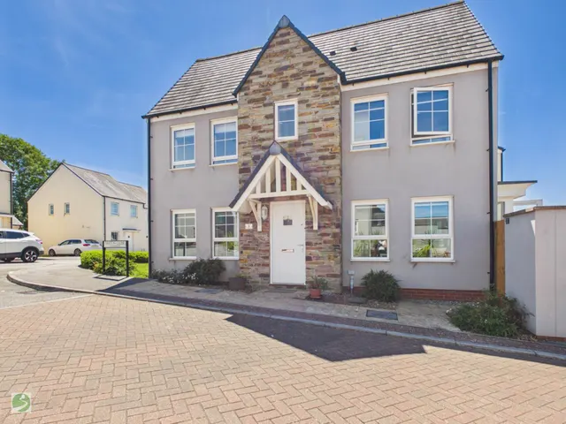 Tarton Close, St Martins, PL13 1FG, photo 1