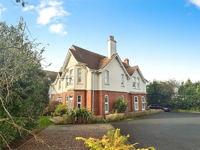 Stevenstone Road, Exmouth, EX8