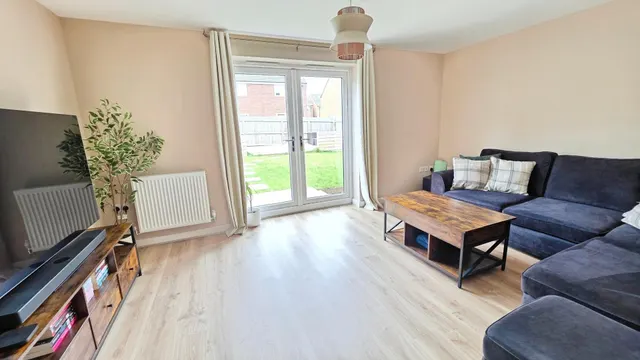Nassington Way, Sleaford, NG34, photo 2