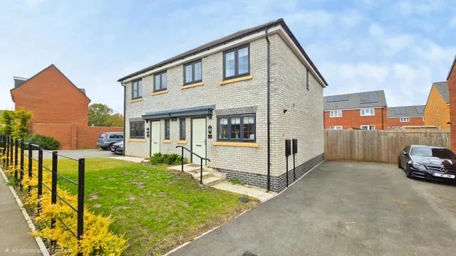 Nassington Way, Sleaford, NG34, photo 1