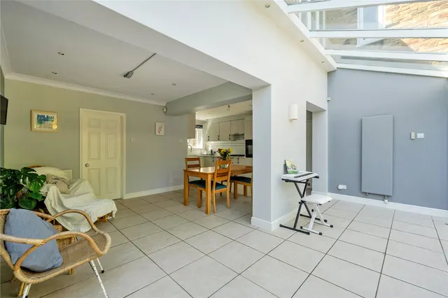 Photo 3 — Bredward Close, Burnham, Slough, Buckinghamshire, SL1 7DL