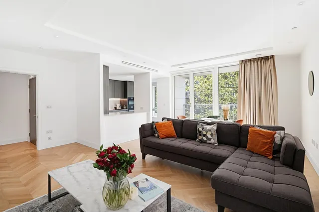 Millbank, London, SW1P, photo 1