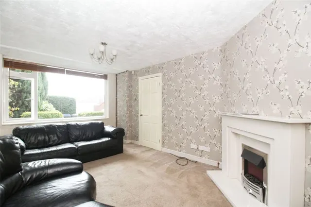 Photo 2 — Brenfield Drive, Hinckley, Leicestershire, LE10