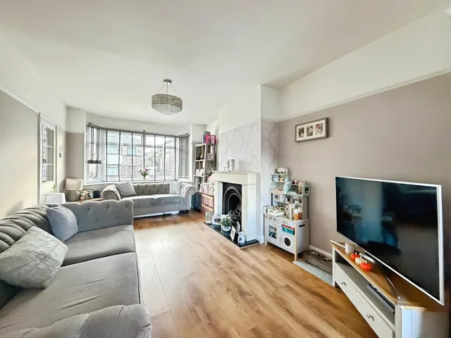 Gregory Way, Liverpool, L16, photo 3