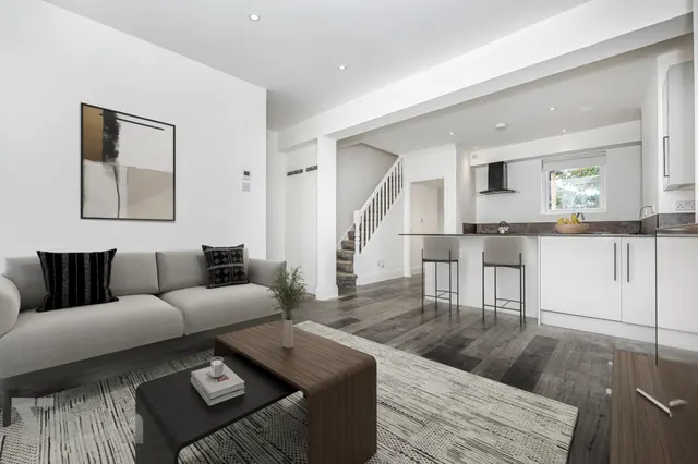 Warwick Road, Welling, DA16, photo 3