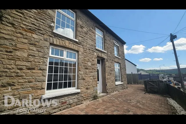 William Street, Ystrad, CF41, photo 1