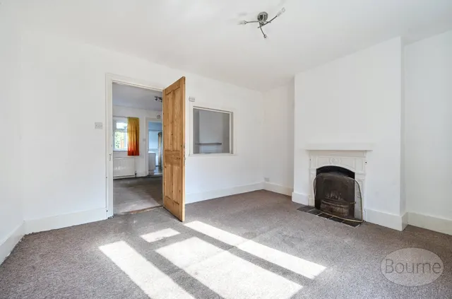 Penns Road, Petersfield, GU32, photo 2
