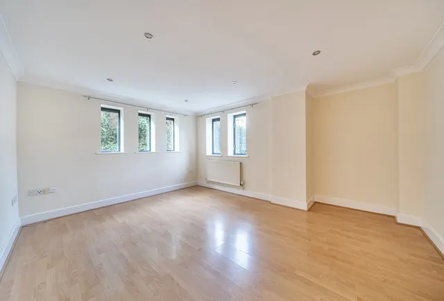Photo 3 — St. Georges Road, Cheltenham, GL50 3EE