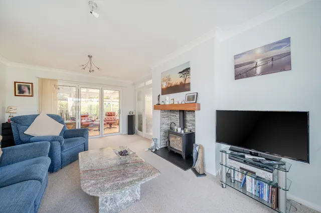 Photo 3 — Wedgwood Drive, Hughenden Valley, HP14