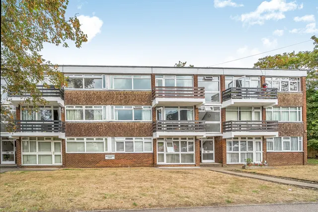 Bourne Way, Hayes, BR2, photo 1