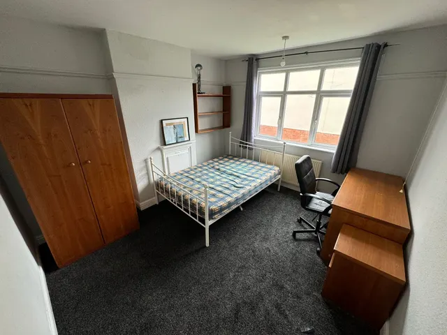 Greenfield Street, Dunkirk, NG7, photo 2