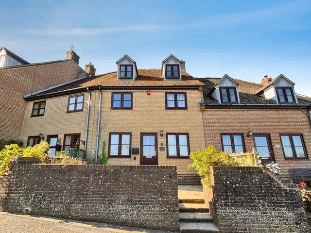 Redshank Way, Newport, PO30, photo 1