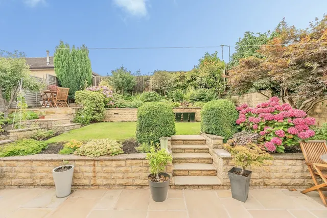 Stainton Drive, Burnley, BB12, photo 2