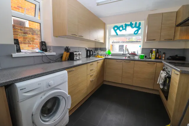 Cromwell Road, Southampton, SO15, photo 2