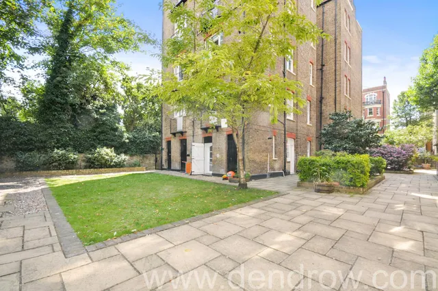 Photo 3 — Elgin Avenue, Maida Vale, London, W9 1HZ