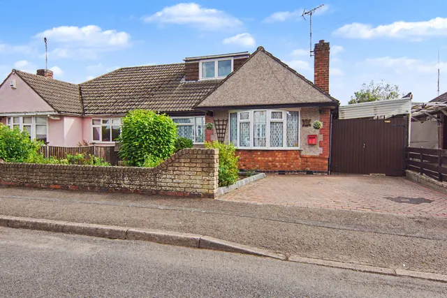 Kingsley Crescent, Bulkington, CV12, photo 1