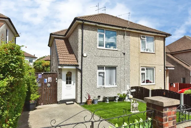 Photo 3 — Retford Road, Sheffield, South Yorkshire, S13