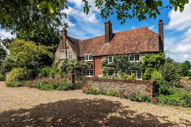 Rook Lane, Chaldon, Caterham, CR3 5BQ, photo 1