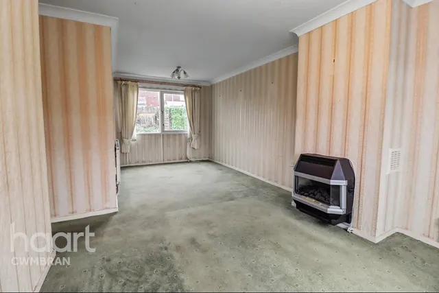 Snowdon Court, Cwmbran, NP44, photo 2