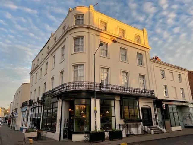 Regent Place, Leamington Spa, photo 1