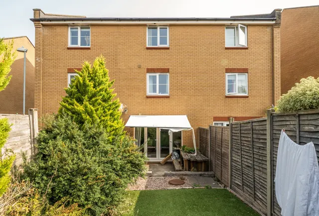 Photo 2 — Dorian Road, Bristol, BS7 0XN