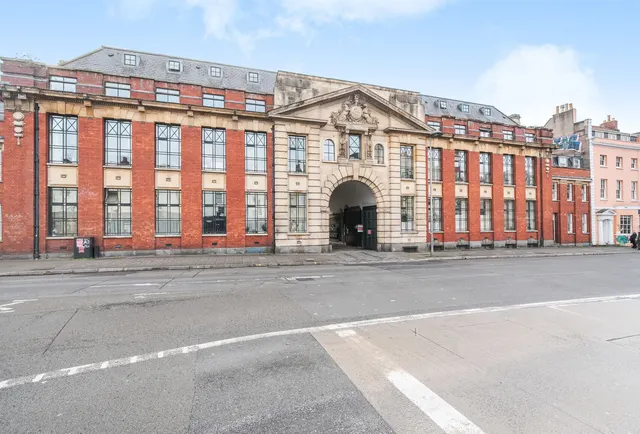 Old Market Street, Bristol, BS2 0EH, photo 1