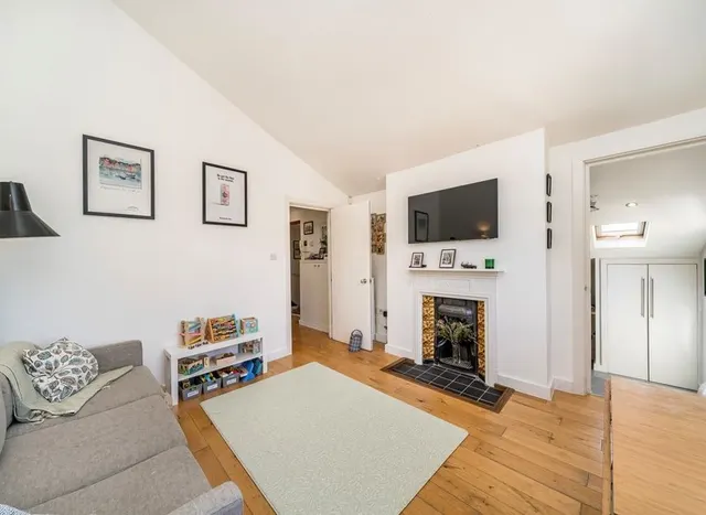 East Dulwich Road, East Dulwich, SE22, photo 1