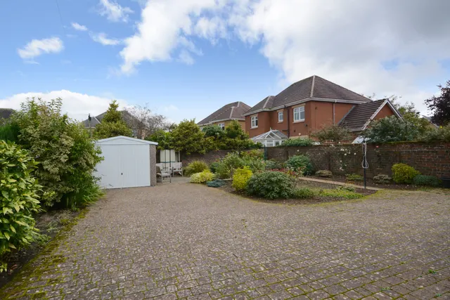 St Leonards Road, Ayr, KA7, photo 2