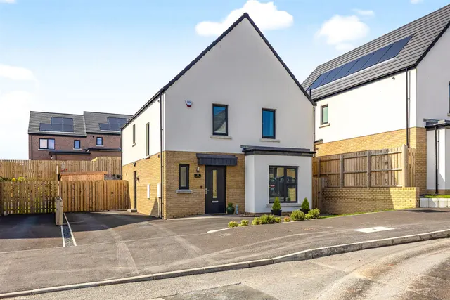 Little Enler Place, comber, BT23, photo 1