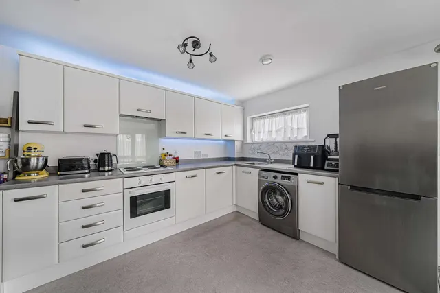 Vickers Lane, Dartford, DA1, photo 2