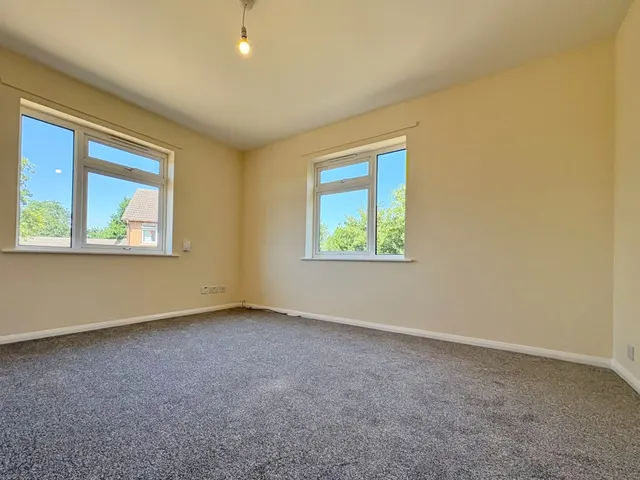 Photo 3 — Kingsmead, Northampton, Northampton, NN2 8HX